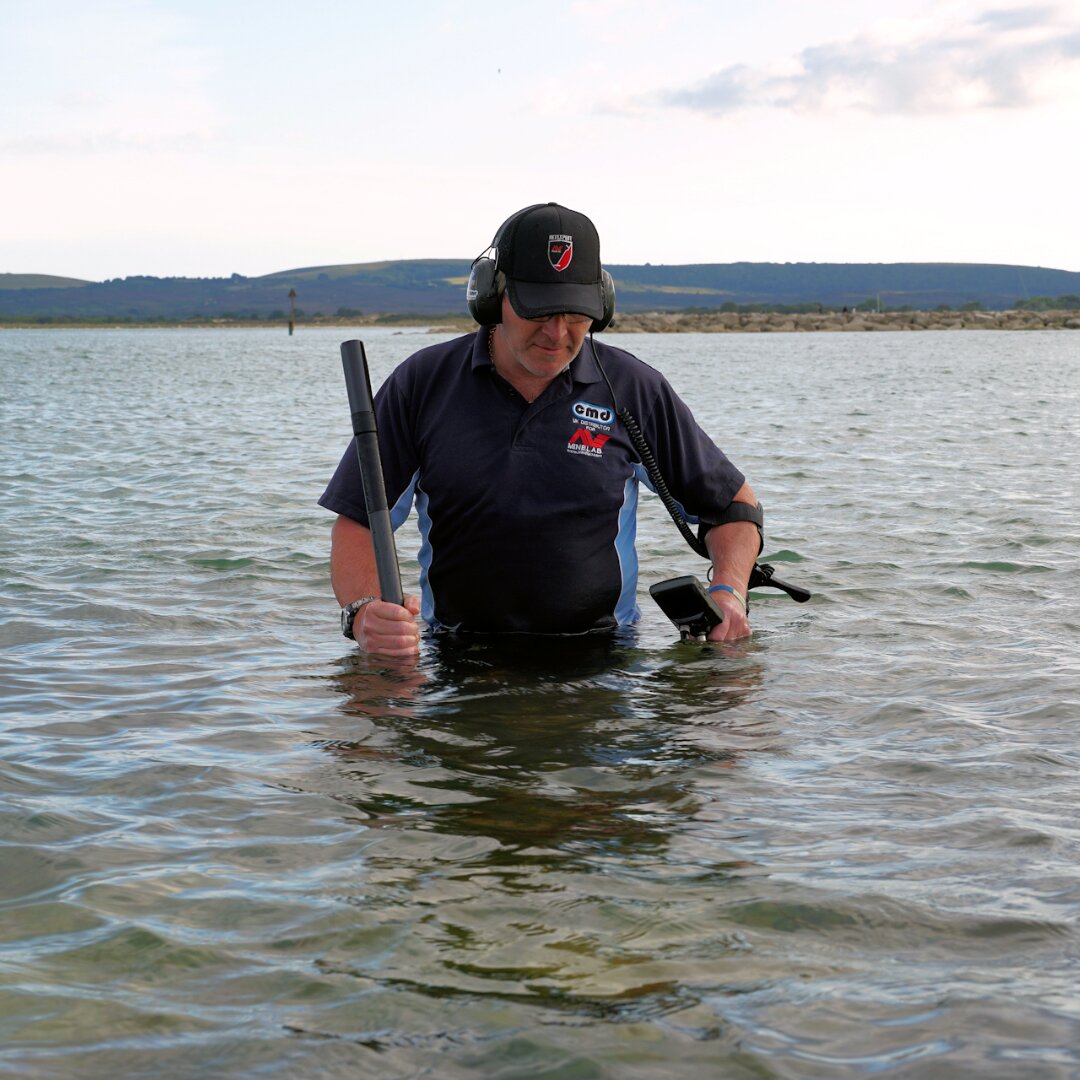 best beach metal detecting in the uk