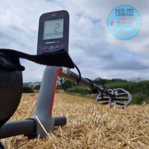 the minelab vanquish 60 is a great metal detector for beginners